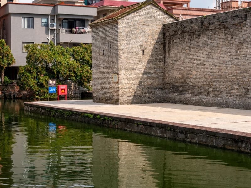 Dongguan Old Town & Humen War Museums Private Day Trip