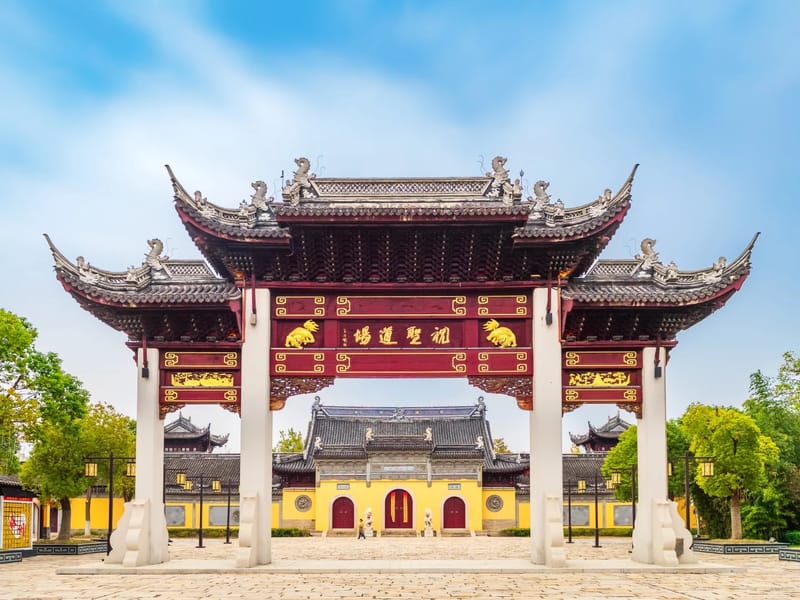 Suzhou: Taizhou Water City & Local Food Private Day Trip