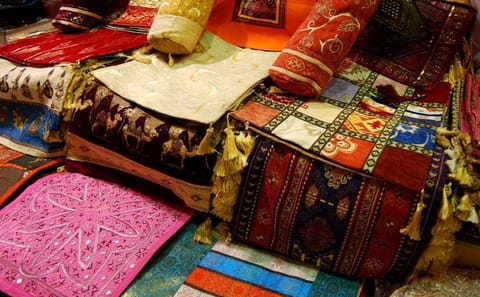 Istanbul Guided Shopping Tour of Grand Bazaar and Spice Market