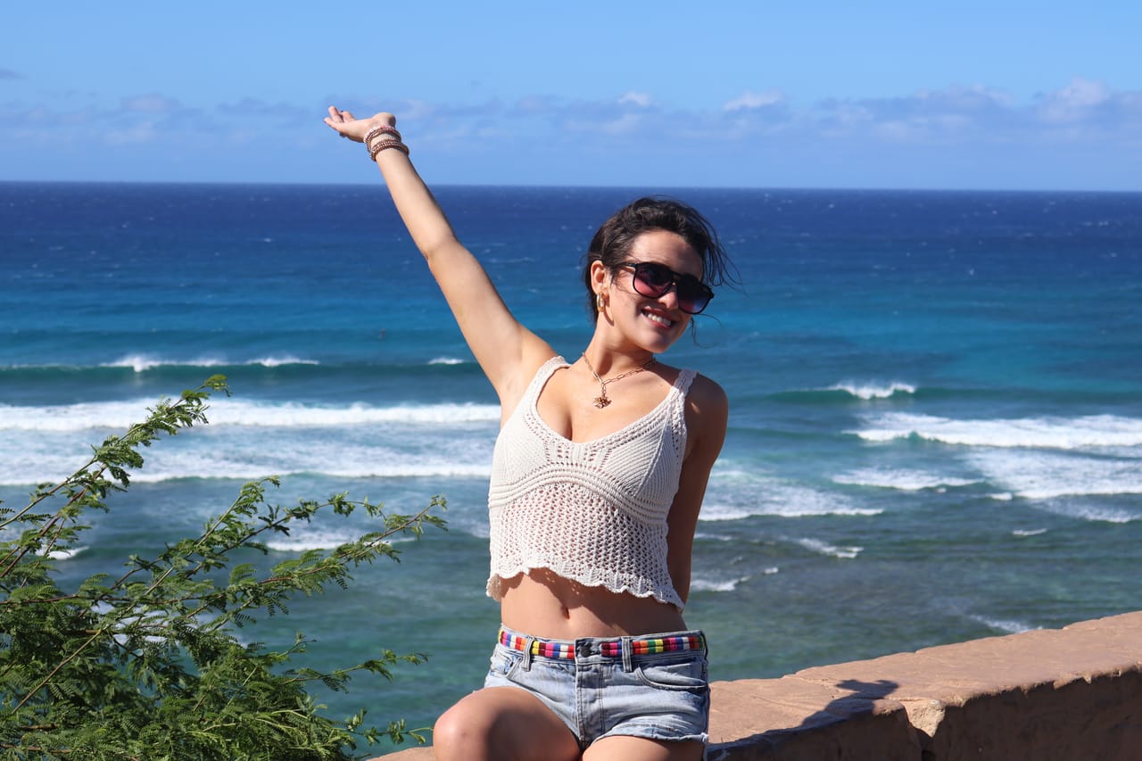 Customized tours ( personalized assistance ) 3