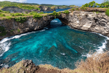 Nusa Penida Island Beach Tour with Kelingking Beach Visit