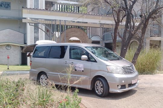 Victoria Falls Airport VFA Transfers to Town lodges