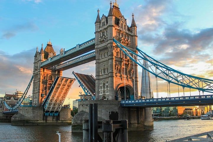  Layover London private Tour from Heathrow Airport 