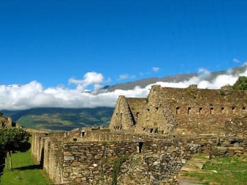 4-Day Choquequirao Trek from Cusco to Ancient Incan Ruins