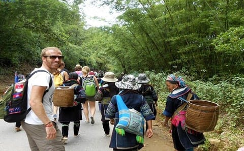 2-Day Trekking and Homestay Tour in Sapa from Hanoi