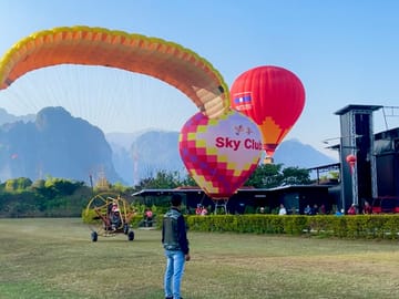 Hot Air Balloon and Paramotor Adventure in Vang Vieng