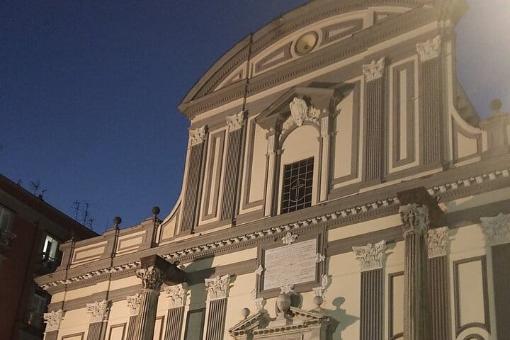 Transfers Airport, port, train, hotel in Naples 6