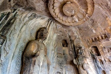Luoyang City Highlights Tour with Museums and Lunch