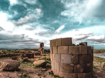 Explore Sillustani's Chullpas: Ancient Burial Sites in Puno
