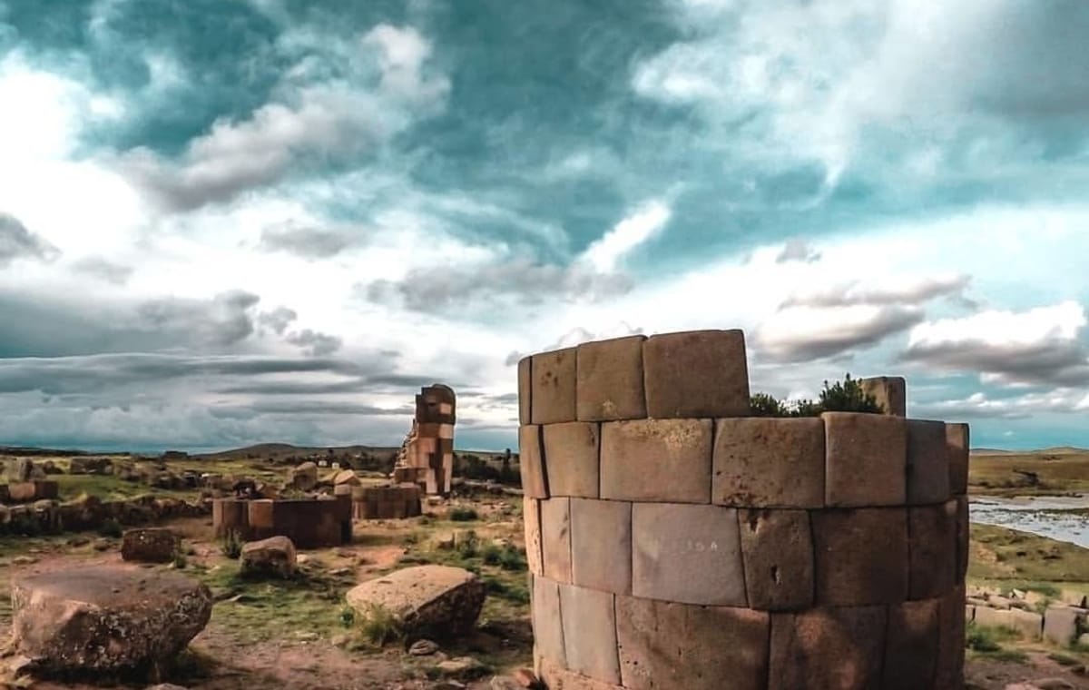 Explore Sillustani's Chullpas: Ancient Burial Sites in Puno