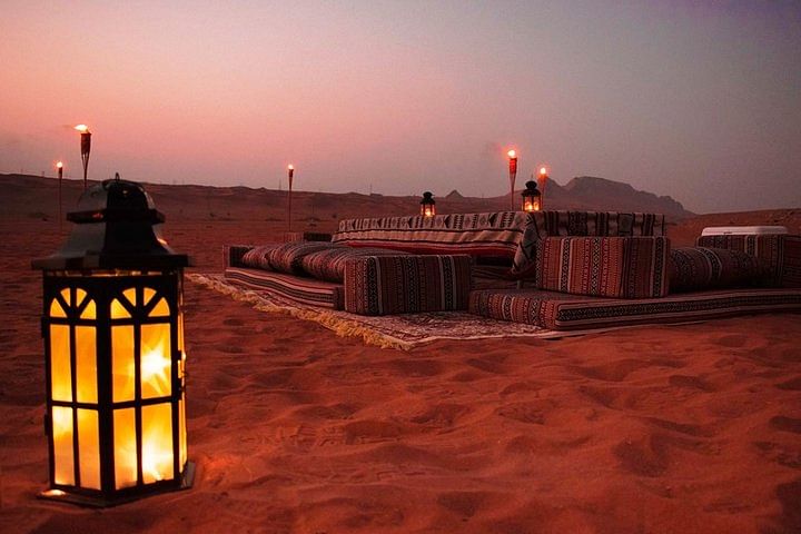 Private Mleiha Desert Safari: Stargazing, Sandboarding & Dinner