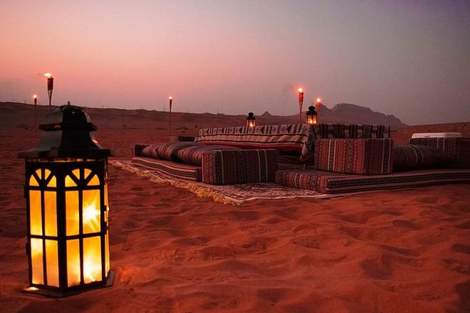 Mleiha Dubai Desert Safari with Stargazing and Dinner 