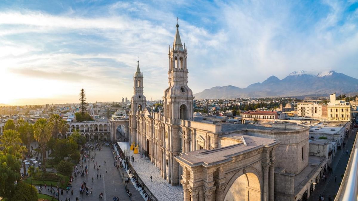 Essential Arequipa & Colca Canyon Tour: Explore Nature & Culture