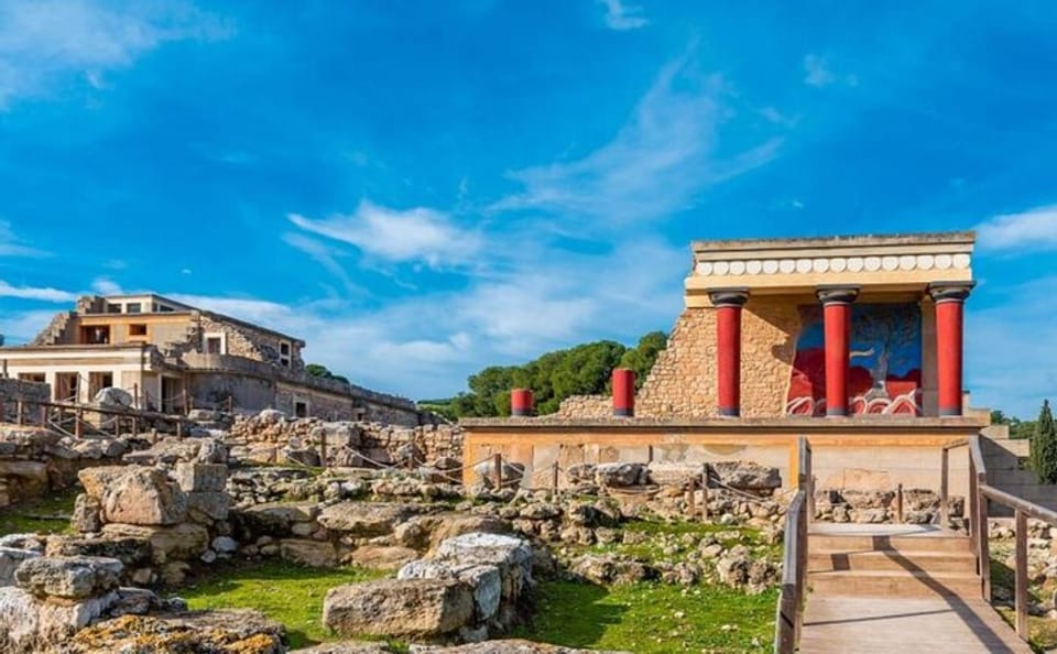 Heraklion Coach Tour to Knossos Palace and Minoan Heritage
