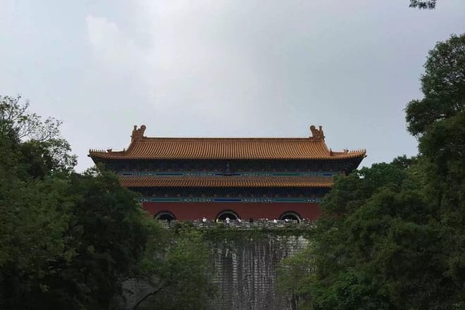 Private Nanjing Day Tour to Sun Yat-Sen's Mausoleum, Ming Xiaoling Tomb and Confucius Temple photo 4