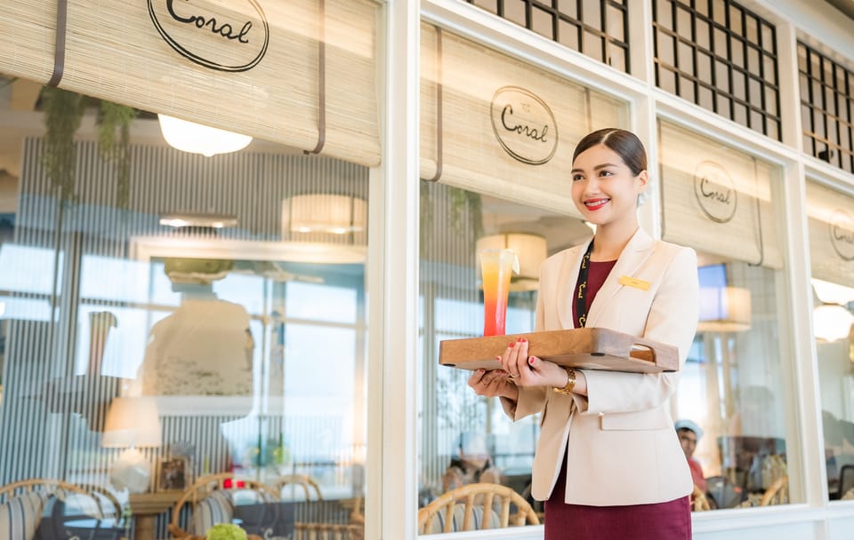 Phuket Airport : VIP Immigration Arrival & Departure Fast-Track Service
