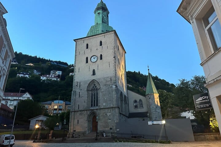 Audio Walking Tour in Bergen Famous Ghosts Location  8