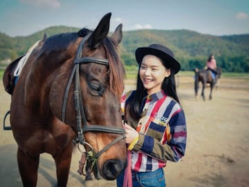 Horse Lesson+Riding+Doikham holy temple.Chiangmai