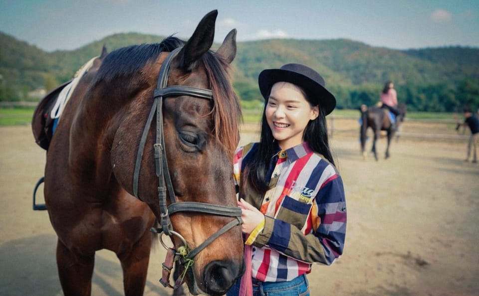 Horseback Riding Lesson and Visit to Doikham Temple, Chiang Mai