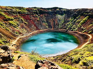 A picture of the Kerið crater located near the Golden Circle in Iceland