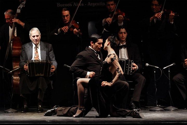 El Aljibe Tango Show & Dinner Experience in San Telmo, Buenos Aires