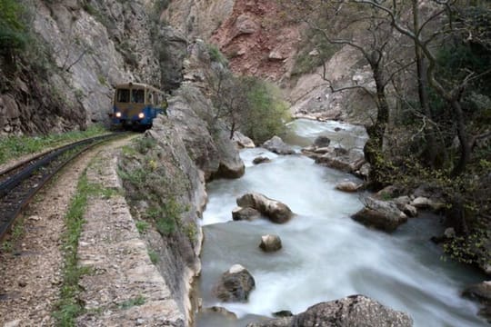 Private Tour of Kalavrita (Odontotos rack railway) From Athens