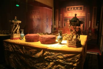 In-depth Tour of Tiananmen Square and Forbidden City Plus Cruise to Summer Palace