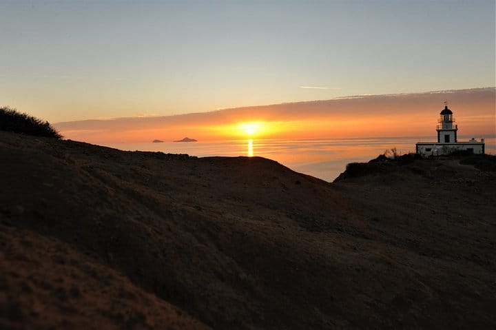 Santorini 5 Hour Custom Private Sightseeing Tour