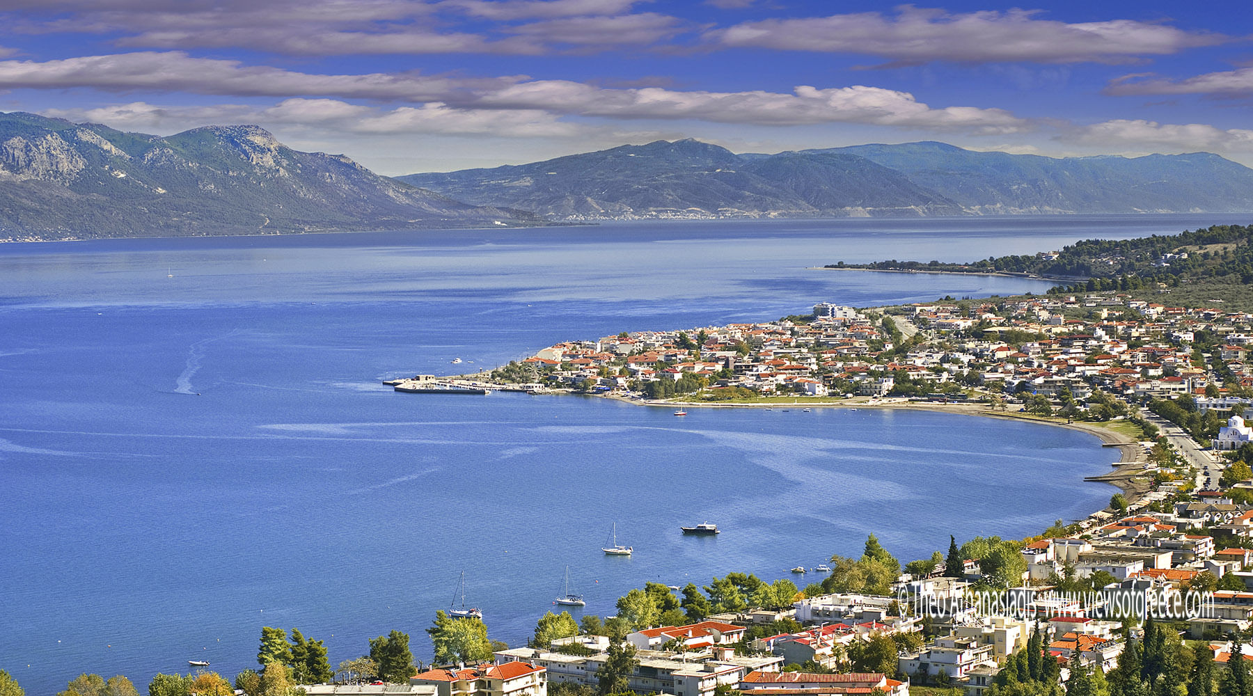 minivan from Athens Airport to Kamena Vourla