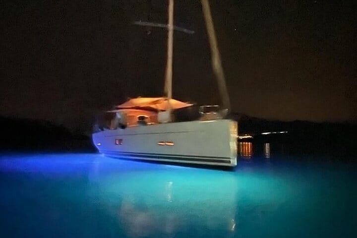 Wine Tasting & Food on Luxury Yacht Sunset – Evening in Marina