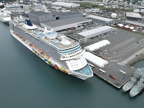 Cruise Port Private Transfer to Keflavik Airport