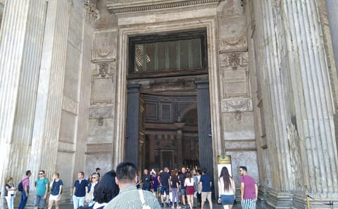 Pantheon Rome Reserved Entry Ticket with Digital Audio Guide