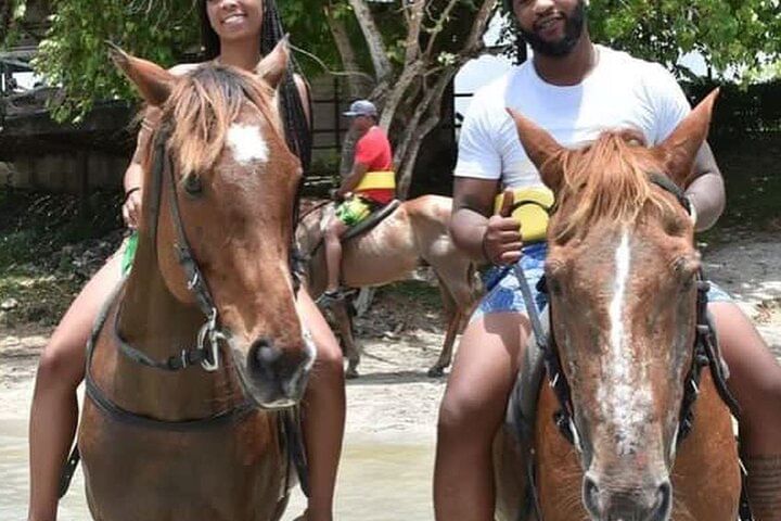 Martha Brea Bamboo Rafting with Transportation from Montego Bay