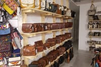 Hurghada City Tour and Handicrafts Shop With transfer - Hurghada