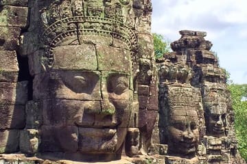 Private One-Day Tour of Angkor Wat and Temples in Siem Reap