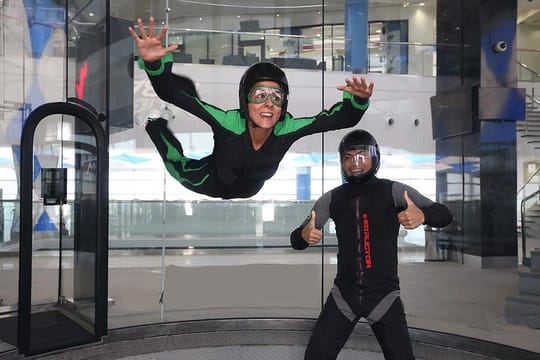 Dubai's Largest Indoor Skydive 4 flights 