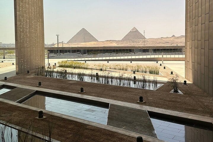 Cairo & Giza VIP Tour: Pyramids, Sphinx, Camel Ride & Felucca