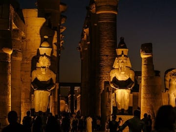 Private Full-Day Luxor Sightseeing Tour with Egyptologist Guide