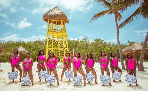 Professional Photo Shoot Experience in Playa del Carmen