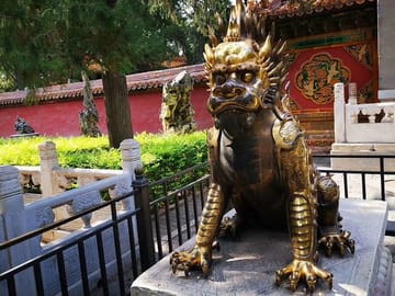 Beijing Forbidden City and Badaling Great Wall private day tour.