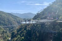 Private Day Tour to Gulong Canyon and Cave Fairland from Guangzhou 1