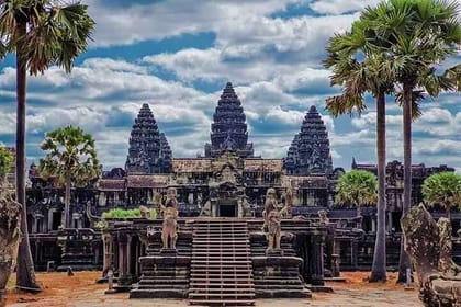 Angkor Wat Sunrise, Ta Promh, Banteay Srei, Bayon Private Tour