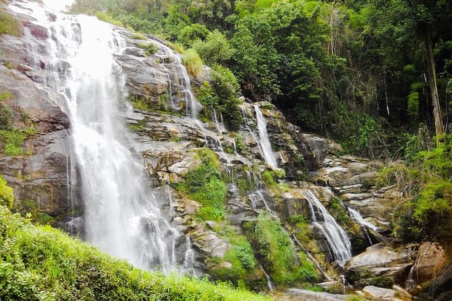 CHIANG MAI: Doi Inthanon & Trekking (2 Km.)at Kew Mae Pan (incl entrance fees) 7