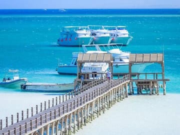 Snorkeling Day Trip to Orange Bay Island from Hurghada