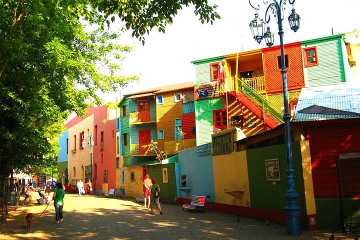 Small Group City Tour of Buenos Aires: Explore Top Highlights