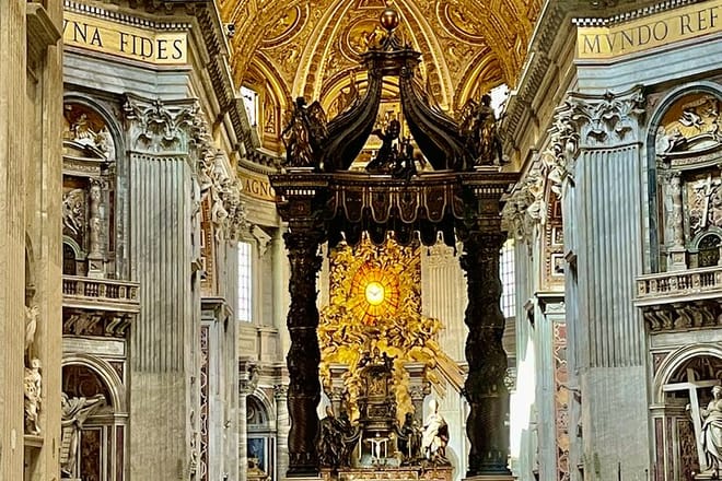 St. Peter’s Tomb & Vatican Necropolis Tour with Basilica