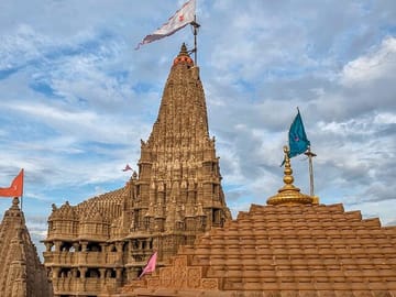 Private Day Trip to Sacred Dwarka from Rajkot