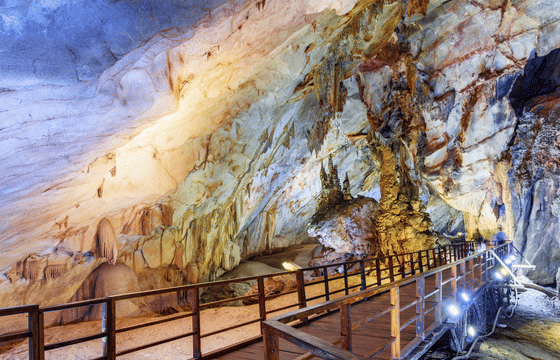 Phong Nha Cave and Paradise Cave: Guided Boat Tour & Exploration