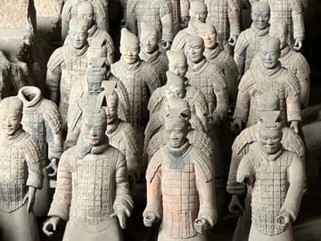 One-Day Xi’an Terracotta Warriors and City Discovery Tour