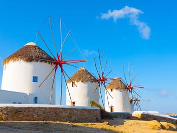 2 Hours Feel Like A Local Walking Tour in Mykonos Town